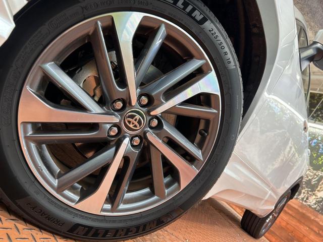 カローラクロス ハイブリッド Z ガラスルーフ モデリスタエアロ 純正10.5インチディスプレイオーディオ バックカメラ トヨタセーフティセンス 禁煙車 レーダークルーズ ブラインドスポットモニター ETC フルセグ(13枚目)