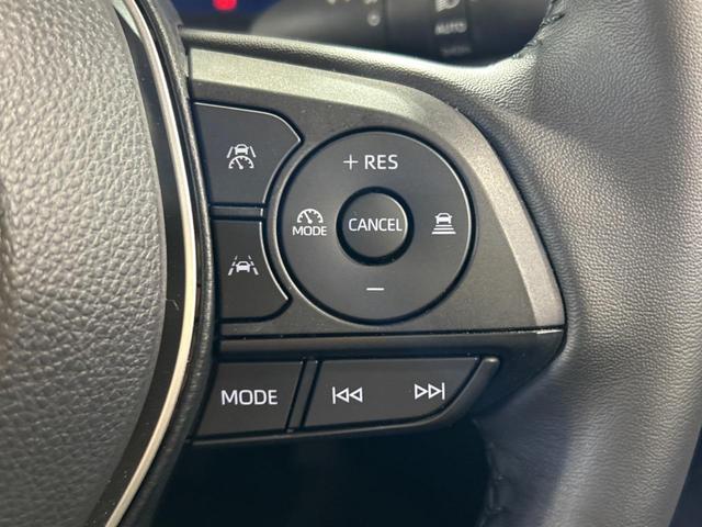 カローラクロス ハイブリッド Z ガラスルーフ モデリスタエアロ 純正10.5インチディスプレイオーディオ バックカメラ トヨタセーフティセンス 禁煙車 レーダークルーズ ブラインドスポットモニター ETC フルセグ(25枚目)