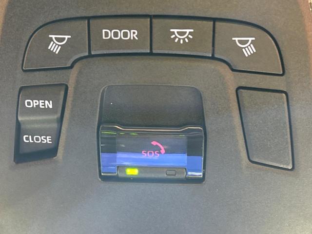 カローラクロス ハイブリッド Z ガラスルーフ モデリスタエアロ 純正10.5インチディスプレイオーディオ バックカメラ トヨタセーフティセンス 禁煙車 レーダークルーズ ブラインドスポットモニター ETC フルセグ(37枚目)