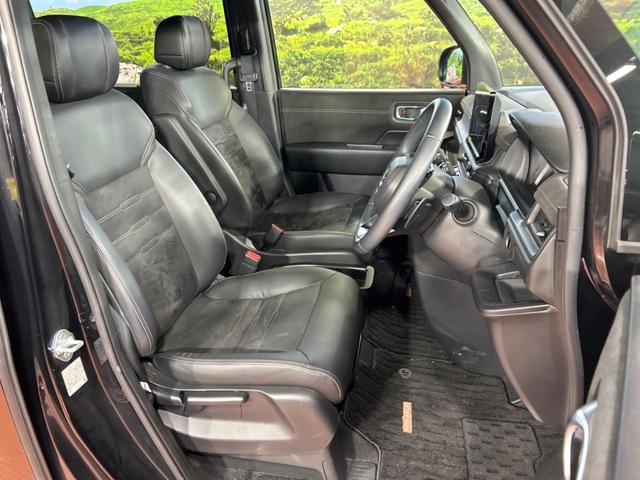 ステップワゴン ｅ：ＨＥＶスパーダ　プレミアムライン　純正１１インチナビ　ホンダセンシング　ブラインドスポットモニター　アダプティブクルーズコントロール　ＬＥＤヘッドライト　両側電動スライドドア　パワーバックドア　前席中列シートヒーター　ＥＴＣ（7枚目）