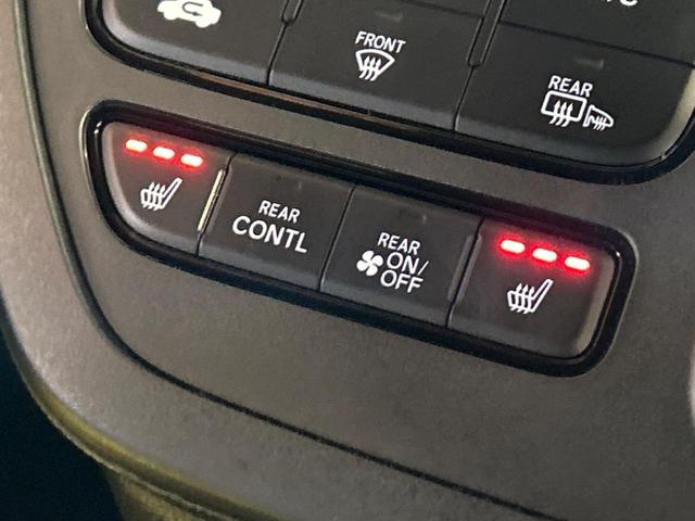 ステップワゴン ｅ：ＨＥＶスパーダ　プレミアムライン　純正１１インチナビ　ホンダセンシング　ブラインドスポットモニター　アダプティブクルーズコントロール　ＬＥＤヘッドライト　両側電動スライドドア　パワーバックドア　前席中列シートヒーター　ＥＴＣ（36枚目）