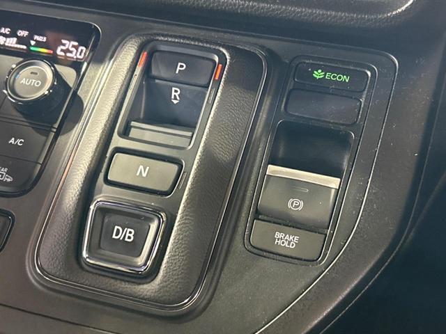 ステップワゴン ｅ：ＨＥＶスパーダ　プレミアムライン　純正１１インチナビ　ホンダセンシング　ブラインドスポットモニター　アダプティブクルーズコントロール　ＬＥＤヘッドライト　両側電動スライドドア　パワーバックドア　前席中列シートヒーター　ＥＴＣ（37枚目）