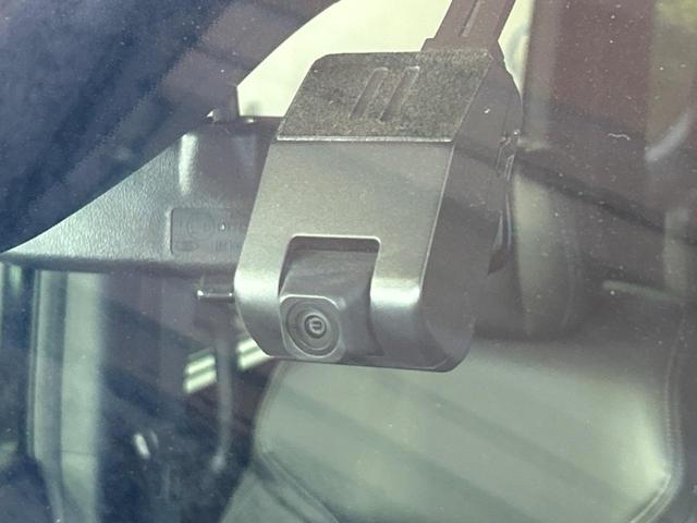 ステップワゴン ｅ：ＨＥＶスパーダ　プレミアムライン　純正１１インチナビ　ホンダセンシング　ブラインドスポットモニター　アダプティブクルーズコントロール　ＬＥＤヘッドライト　両側電動スライドドア　パワーバックドア　前席中列シートヒーター　ＥＴＣ（53枚目）