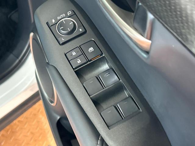 NX NX200t Iパッケージ サンルーフ 純正ナビ バックカメラ クルーズコントロール LEDヘッドライト ETC バックカメラ 純正18インチアルミホイール メモリー機能付きパワーシート フルセグ Bluetooth再生(21枚目)