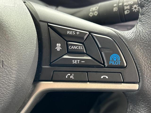 セレナ e-パワー ハイウェイスターV フリップダウンモニター 純正9インチナビ アラウンドビューモニター プロパイロット ブラインドスポットモニター 両側電動スライドドア LEDヘッドライト ETC インテリジェントルームミラー(26枚目)