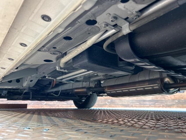 セレナ e-パワー ハイウェイスターV フリップダウンモニター 純正9インチナビ アラウンドビューモニター プロパイロット ブラインドスポットモニター 両側電動スライドドア LEDヘッドライト ETC インテリジェントルームミラー(54枚目)