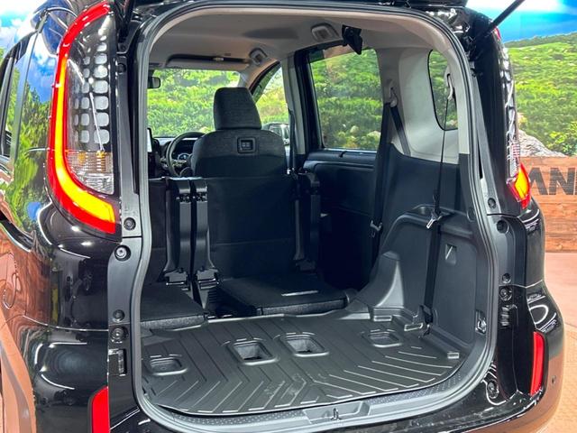 シエンタ ハイブリッドＺ　トヨタセーフティセンス　禁煙車　純正１０．５インチディスプレイオーディオ　全周囲カメラ　レーダークルーズ　ブラインドスポットモニター　ＬＥＤヘッドライト　ＥＴＣ　フルセグ　Ｂｌｕｅｔｏｏｔｈ再生（42枚目）