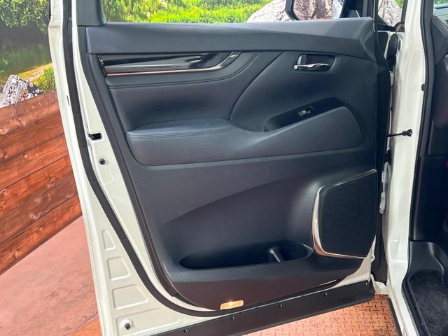 ヴェルファイア 2.5Z Gエディション サンルーフ フリップダウンモニター 純正9インチナビ バックカメラ LEDヘッドライト 両側電動スライドドア 純正18インチアルミホイール メモリー機能付きパワーシート レーダークルーズ(49枚目)