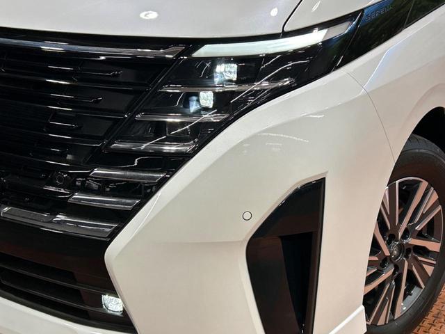 セレナ ハイウェイスターV 登録済み未使用車 純正12型ナビ 全周囲カメラ エマージェンシーブレーキ プロパイロット ブラインドスポットモニター 両側パワースライドドア デジタルインナーミラー LEDヘッド スマートキー ETC(13枚目)