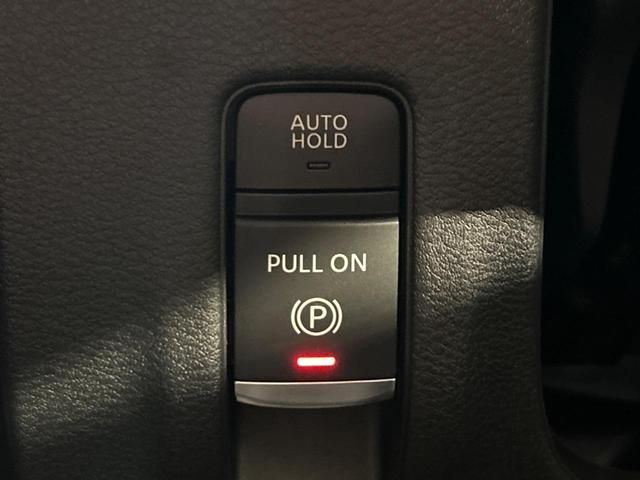 セレナ ハイウェイスターV 登録済み未使用車 純正12型ナビ 全周囲カメラ エマージェンシーブレーキ プロパイロット ブラインドスポットモニター 両側パワースライドドア デジタルインナーミラー LEDヘッド スマートキー ETC(34枚目)