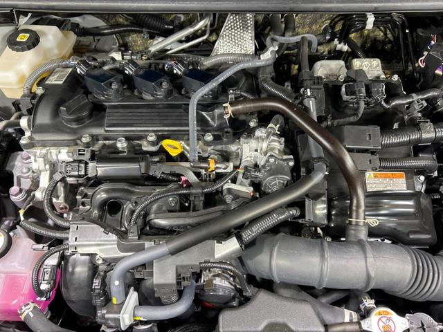 シエンタ ハイブリッドZ 両側電動スライドドア 純正10型ナビ 全周囲カメラ 100V電源 衝突被害軽減システム レーダークルーズ 禁煙車 ブラインドスポットモニター コーナーセンサー スマートキー LEDヘッド ETC2.0(18枚目)