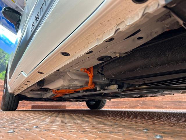 シエンタ ハイブリッドZ 両側電動スライドドア 純正10型ナビ 全周囲カメラ 100V電源 衝突被害軽減システム レーダークルーズ 禁煙車 ブラインドスポットモニター コーナーセンサー スマートキー LEDヘッド ETC2.0(22枚目)