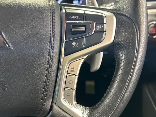 デリカD:5 アーバンギア G パワーパッケージ 4WD ターボ ディーゼル 純正10型ナビ 両側電動スライドドア 全周囲カメラ ブラインドスポットモニター 電動リアゲート 100V電源 e-Assist レーダークルーズ 禁煙車 パワーシート(6枚目)