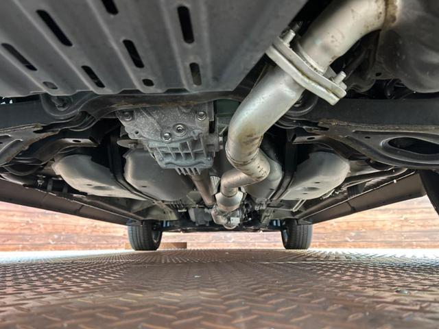 デリカD:5 アーバンギア G パワーパッケージ 4WD ターボ ディーゼル 純正10型ナビ 両側電動スライドドア 全周囲カメラ ブラインドスポットモニター 電動リアゲート 100V電源 e-Assist レーダークルーズ 禁煙車 パワーシート(19枚目)