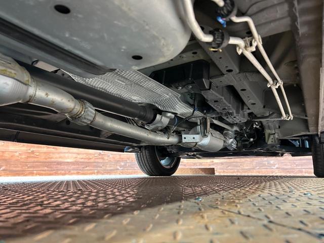 デリカD:5 アーバンギア G パワーパッケージ 4WD ターボ ディーゼル 純正10型ナビ 両側電動スライドドア 全周囲カメラ ブラインドスポットモニター 電動リアゲート 100V電源 e-Assist レーダークルーズ 禁煙車 パワーシート(22枚目)