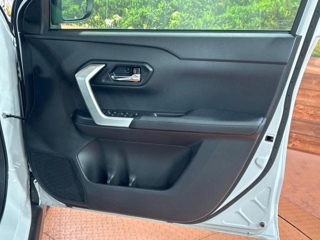 ライズ X SDナビ バックカメラ 衝突被害軽減システム 禁煙車 ドラレコ スマートキー LEDヘッド ETC オートライト Bluetooth フルセグ コーナーセンサー スマートキー アイドリングストップ(28枚目)