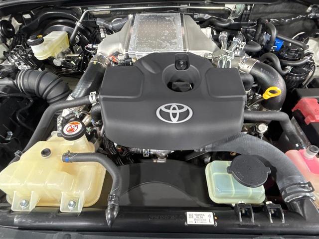 ハイラックス Z GRスポーツ 純正8インチナビ付ディスプレイオーディオ 全周囲カメラ プリクラッシュセーフティシステム レーダークルーズ LEDヘッドライト アイドリングストップ スマートキー ダウンヒルアシストコントロール(18枚目)