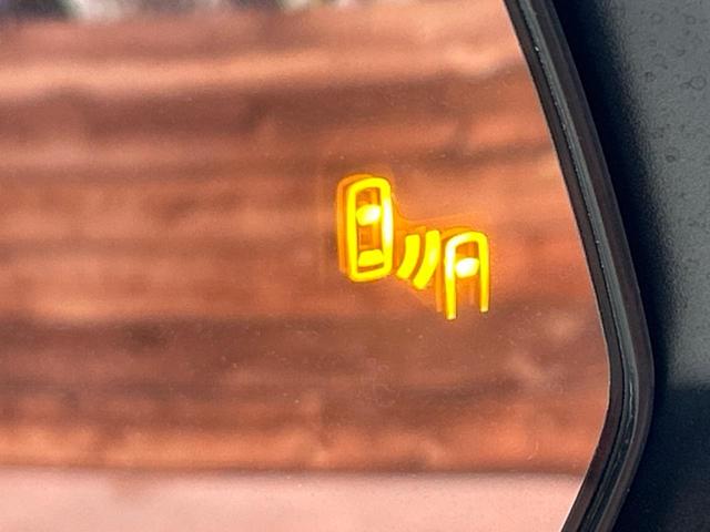 RAV4 アドベンチャー オフロードパッケージII 純正10.5インチディスプレイオーディオ デジタルインナーミラー ドラレコ 全周囲カメラ トヨタセーフティセンス 禁煙車 レーダークルーズ ブラインドスポットモニター シートベンチレーション ETC(6枚目)