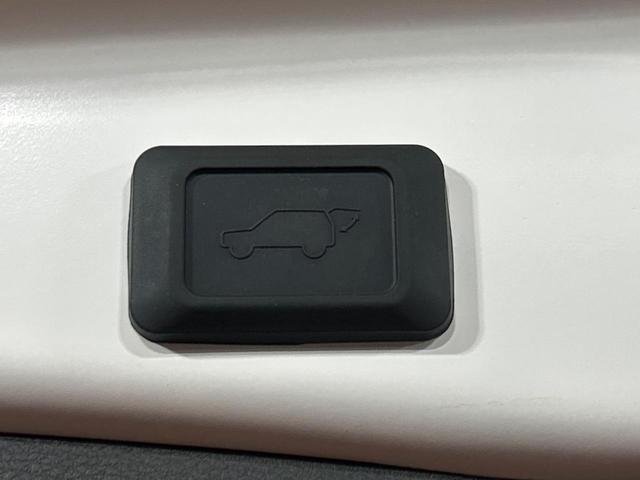 RAV4 アドベンチャー オフロードパッケージII 純正10.5インチディスプレイオーディオ デジタルインナーミラー ドラレコ 全周囲カメラ トヨタセーフティセンス 禁煙車 レーダークルーズ ブラインドスポットモニター シートベンチレーション ETC(7枚目)