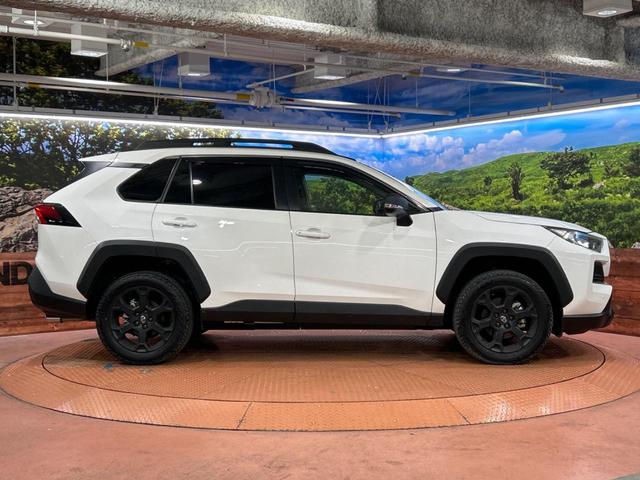 RAV4 アドベンチャー オフロードパッケージII 純正10.5インチディスプレイオーディオ デジタルインナーミラー ドラレコ 全周囲カメラ トヨタセーフティセンス 禁煙車 レーダークルーズ ブラインドスポットモニター シートベンチレーション ETC(36枚目)