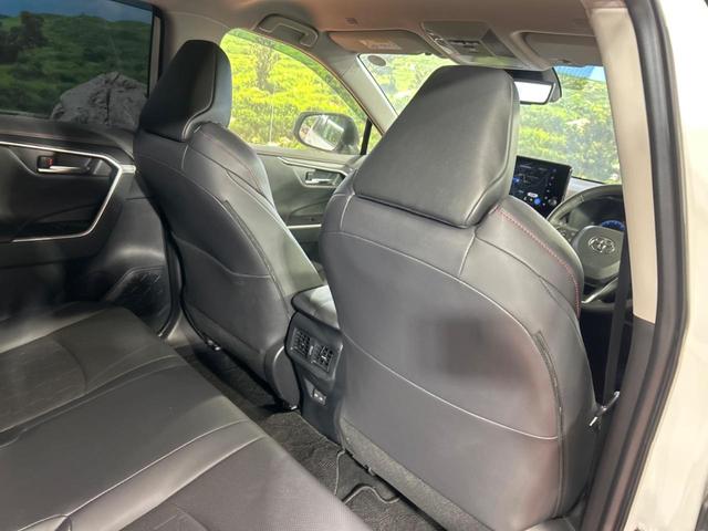RAV4 アドベンチャー オフロードパッケージII 純正10.5インチディスプレイオーディオ デジタルインナーミラー ドラレコ 全周囲カメラ トヨタセーフティセンス 禁煙車 レーダークルーズ ブラインドスポットモニター シートベンチレーション ETC(52枚目)