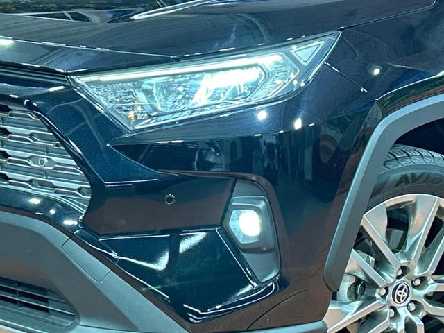 RAV4 G Zパッケージ トヨタセーフティセンス 純正10.5インチディスプレイオーディオ 全周囲カメラ レーダークルーズ ブラインドスポットモニター 禁煙車 パワーバックドア LEDヘッドライト シートベンチレーション(12枚目)