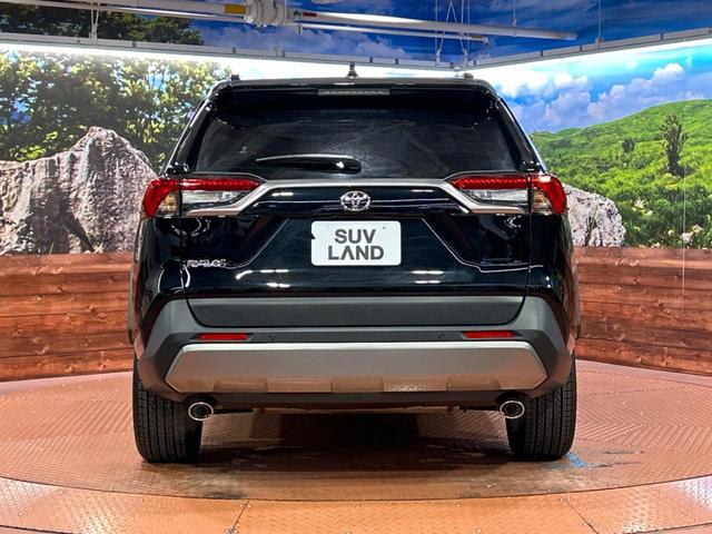 RAV4 G Zパッケージ トヨタセーフティセンス 純正10.5インチディスプレイオーディオ 全周囲カメラ レーダークルーズ ブラインドスポットモニター 禁煙車 パワーバックドア LEDヘッドライト シートベンチレーション(15枚目)