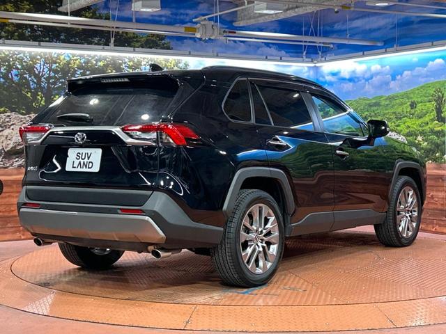 RAV4 G Zパッケージ トヨタセーフティセンス 純正10.5インチディスプレイオーディオ 全周囲カメラ レーダークルーズ ブラインドスポットモニター 禁煙車 パワーバックドア LEDヘッドライト シートベンチレーション(17枚目)