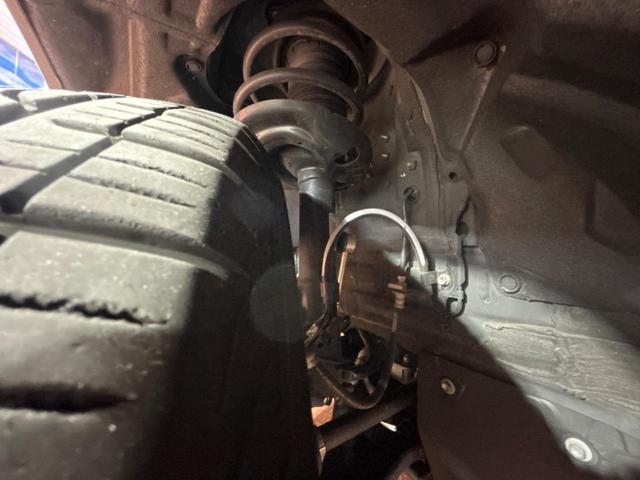 RAV4 G Zパッケージ トヨタセーフティセンス 純正10.5インチディスプレイオーディオ 全周囲カメラ レーダークルーズ ブラインドスポットモニター 禁煙車 パワーバックドア LEDヘッドライト シートベンチレーション(26枚目)