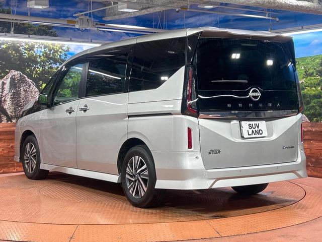 セレナ e-パワー オーテック ディーラーオプション9インチナビ 禁煙車 両側電動スライドドア アラウンドビューモニター フリップダウンモニター プロパイロット ステアリングヒーター インテリジェントルームミラー ETC2.0(56枚目)