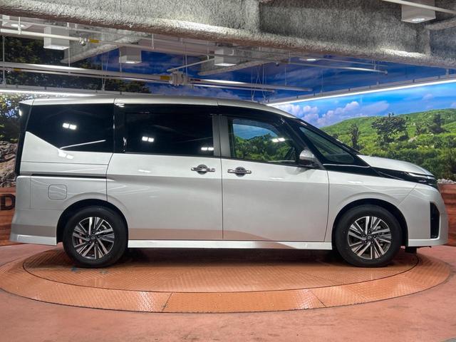 セレナ e-パワー オーテック ディーラーオプション9インチナビ 禁煙車 両側電動スライドドア アラウンドビューモニター フリップダウンモニター プロパイロット ステアリングヒーター インテリジェントルームミラー ETC2.0(58枚目)