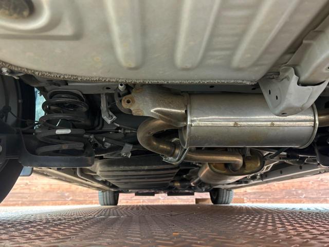 ヴォクシー ZS 煌III 純正9インチナビ トヨタセーフティセンス 禁煙車 クルーズコントロール LEDヘッドライト 両側電動スライドドア フルセグ Bluetooth ETC ドライブレコーダー アイドリングストップ(19枚目)