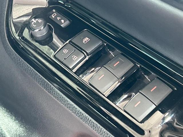 ヴォクシー ZS 煌III 純正9インチナビ トヨタセーフティセンス 禁煙車 クルーズコントロール LEDヘッドライト 両側電動スライドドア フルセグ Bluetooth ETC ドライブレコーダー アイドリングストップ(28枚目)