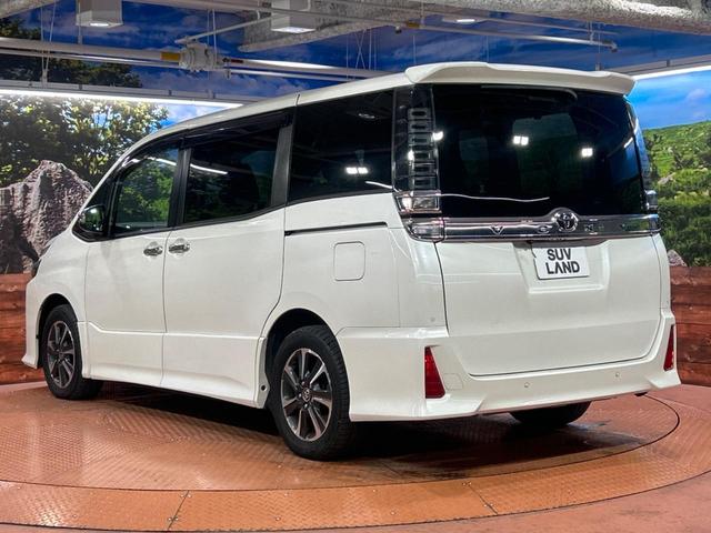 ヴォクシー ZS 煌III 純正9インチナビ トヨタセーフティセンス 禁煙車 クルーズコントロール LEDヘッドライト 両側電動スライドドア フルセグ Bluetooth ETC ドライブレコーダー アイドリングストップ(31枚目)