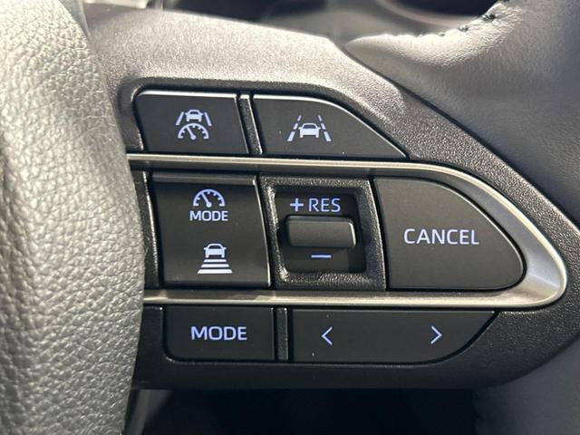 ヴォクシー ハイブリッドS-Z 登録済未使用車 両側電動ドア 全周囲カメラ 衝突被害軽減システム レーダークルーズ 電動リアゲート ハーフレザーシート コーナーセンサー スマートキー LEDヘッド ETC2.0(6枚目)