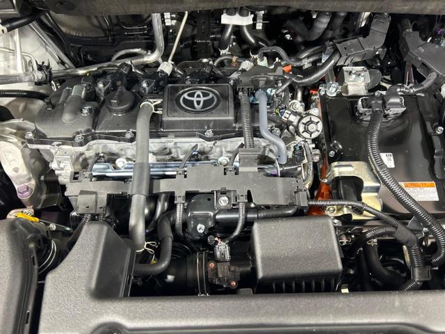 ヴォクシー ハイブリッドS-Z 登録済未使用車 両側電動ドア 全周囲カメラ 衝突被害軽減システム レーダークルーズ 電動リアゲート ハーフレザーシート コーナーセンサー スマートキー LEDヘッド ETC2.0(19枚目)