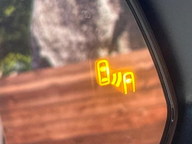 ヴォクシー ハイブリッドS-Z 登録済未使用車 両側電動ドア 全周囲カメラ 衝突被害軽減システム レーダークルーズ 電動リアゲート ハーフレザーシート コーナーセンサー スマートキー LEDヘッド ETC2.0(32枚目)