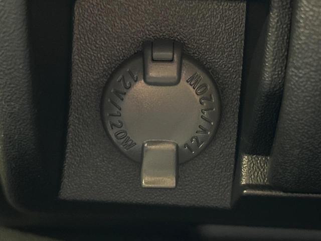 ハイエースバン ロングスーパーＧＬ　ダークプライムＳ　禁煙車　両側パワースライドドア　１００Ｖ電源　衝突被軽減装置　ハーフレザーシート　デジタルインナーミラ　コーナーセンサー　スマートキー　ＬＥＤヘッド　オートハイビーム　車線逸脱警報（28枚目）