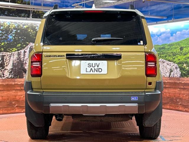 ランドクルーザー２５０ ＺＸ　禁煙車　サンルーフ　純正１２インチナビ　パノラマティックビューモニター　ＪＢＬサウンド　トヨタセーフティセンス　レーダークルーズ　電動リアゲート　デジタルインナーミラー　ドラレコ　三眼ＬＥＤヘッド（16枚目）