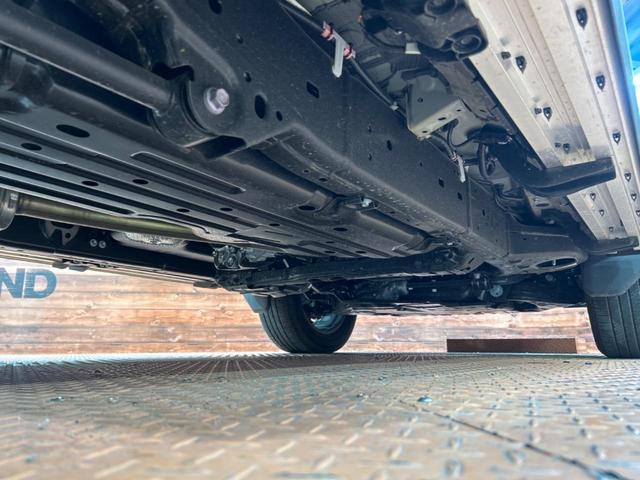 ランドクルーザー２５０ ＺＸ　禁煙車　サンルーフ　純正１２インチナビ　パノラマティックビューモニター　ＪＢＬサウンド　トヨタセーフティセンス　レーダークルーズ　電動リアゲート　デジタルインナーミラー　ドラレコ　三眼ＬＥＤヘッド（26枚目）