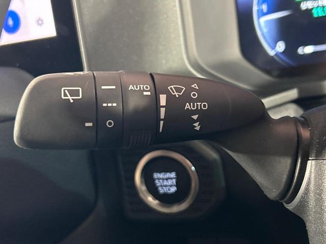 ランドクルーザー２５０ ＺＸ　禁煙車　サンルーフ　純正１２インチナビ　パノラマティックビューモニター　ＪＢＬサウンド　トヨタセーフティセンス　レーダークルーズ　電動リアゲート　デジタルインナーミラー　ドラレコ　三眼ＬＥＤヘッド（35枚目）