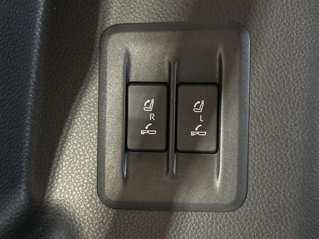 ランドクルーザー２５０ ＺＸ　禁煙車　サンルーフ　純正１２インチナビ　パノラマティックビューモニター　ＪＢＬサウンド　トヨタセーフティセンス　レーダークルーズ　電動リアゲート　デジタルインナーミラー　ドラレコ　三眼ＬＥＤヘッド（55枚目）