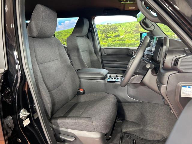 ランドクルーザー250 GX 禁煙車 4WD ディーゼル(軽油) 全周囲カメラ 衝突被害軽減システム レーダークルーズ ドラレコ コーナーセンサー スマートキー LEDヘッド ビルトインETC 純正18インチアルミ(8枚目)