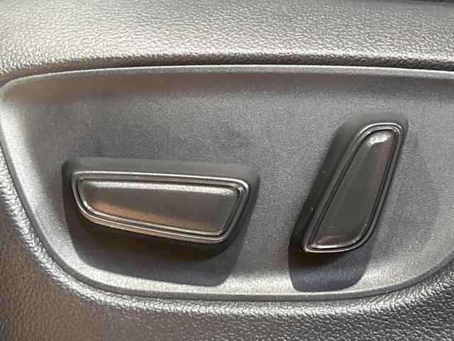 ハリアーハイブリッド Ｚ　レザーパッケージ　禁煙車　バックカメラ　ＪＢＬサウンド　衝突被害軽減システム　レーダークルーズ　電動リアゲート　レザーシート　前席シートエアコン　コーナーセンサー　スマートキー　ＬＥＤヘッド　ＥＴＣ２．０（21枚目）