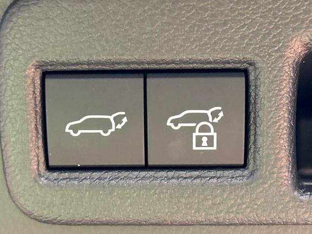 ハリアーハイブリッド Ｚ　レザーパッケージ　禁煙車　バックカメラ　ＪＢＬサウンド　衝突被害軽減システム　レーダークルーズ　電動リアゲート　レザーシート　前席シートエアコン　コーナーセンサー　スマートキー　ＬＥＤヘッド　ＥＴＣ２．０（62枚目）