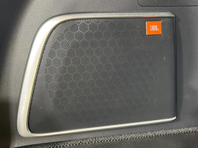 ハリアー Ｚ　レザーパッケージ　禁煙車　ＪＢＬサウンド　純正１２．３型ナビ　全周囲カメラ　トヨタセーフティセンス　デジタルインナーミラー　レーダークルーズ　電動リアゲート　レザーシート　前席シートエアコン　ドラレコ　コーナーセンサー（3枚目）