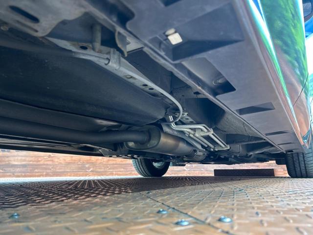 ＭＰＶ ２３Ｓ　禁煙車　両側電動スライドドア　純正ナビ　バックカメラ　スマートキー　ＨＩＤヘッド　ビルトインＥＴＣ　純正１７インチアルミ　オートライト　デュアルエアコン　リアエアコン　Ｂｌｕｅｔｏｏｔｈ（51枚目）