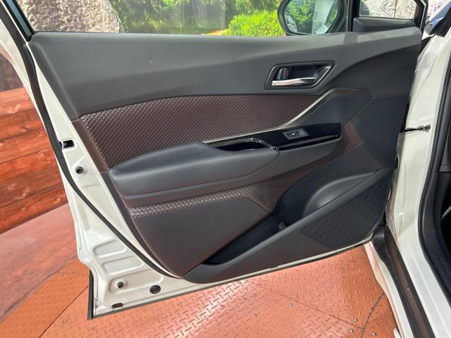 Ｃ－ＨＲ Ｇ　ＬＥＤエディション　禁煙車　モデリスタ　ＢＩＧＸ９型ナビ　バックカメラ　トヨタセーフティセンス　ブラインドスポットモニター　レーダークルーズ　前席シートヒーター　ＬＥＤヘッド　純正１８インチアルミ　ドラレコ　ＥＴＣ（44枚目）