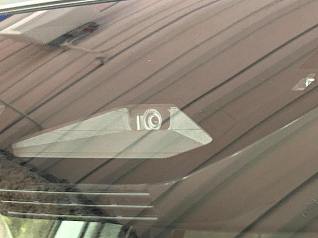 カローラクロス ハイブリッド　Ｚ　禁煙車　純正１０型ナビ　全周囲カメラ　前席シートヒーター＆ベンチレーション　トヨタセーフティセンス　レーダークルーズ　ブラインドスポットモニター　パワーバックドア　純正１８インチアルミ　ＬＥＤヘッド（6枚目）