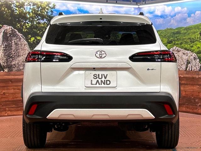 カローラクロス ハイブリッド　Ｚ　禁煙車　純正１０型ナビ　全周囲カメラ　前席シートヒーター＆ベンチレーション　トヨタセーフティセンス　レーダークルーズ　ブラインドスポットモニター　パワーバックドア　純正１８インチアルミ　ＬＥＤヘッド（15枚目）